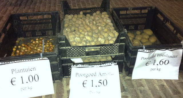 Het verkoop van pootaardappelen is weer begonnen. Nu ook plantuien!